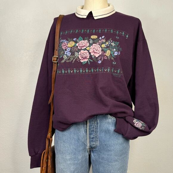 Vintage Tops - Vintage 90s Purple Flower Crewneck Sweatshirt Collar Cottagecore Granmacore